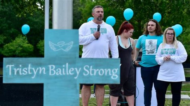 Alexis Bailey: Why slain teen Tristyn Bailey's sister put 114 heart-shaped stones into jar at court