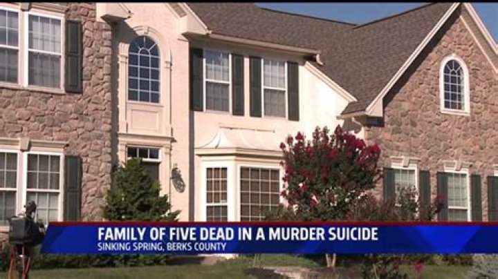 Cops find family of 5 dead at Buffalo Grove home during wellness check in apparent murder-suicide