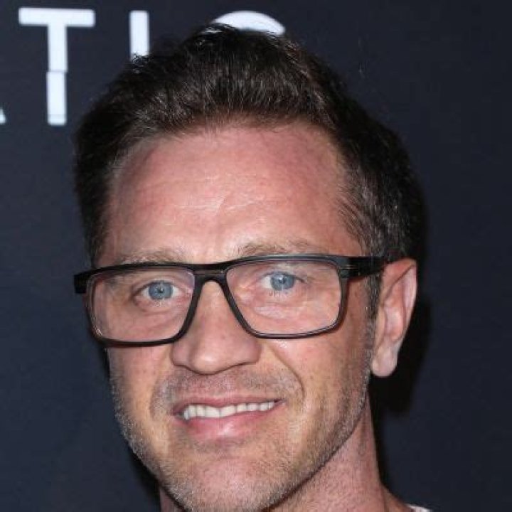 Devon Sawa- Wiki, Age, Height, Net Worth, Wife, Career