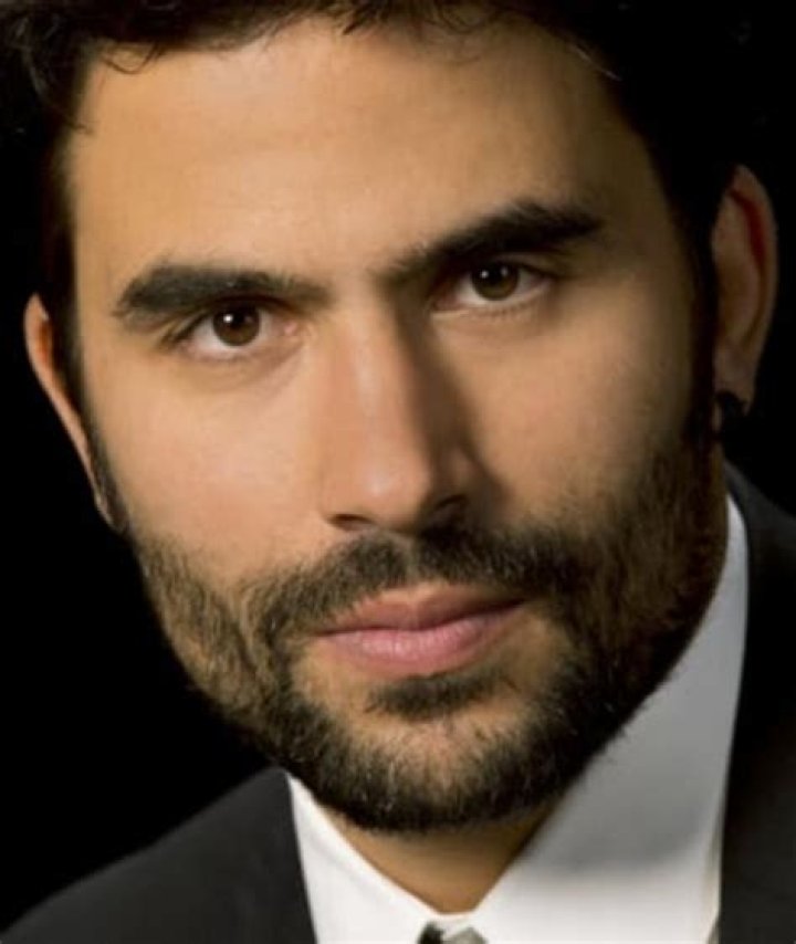 Discover The Secrets Of Ignacio Serricchio's Enduring Relationships