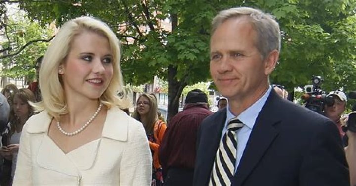 Elizabeth Smart's Dad, Ed Smart, Announces He Is Gay in Candid Facebook Post |