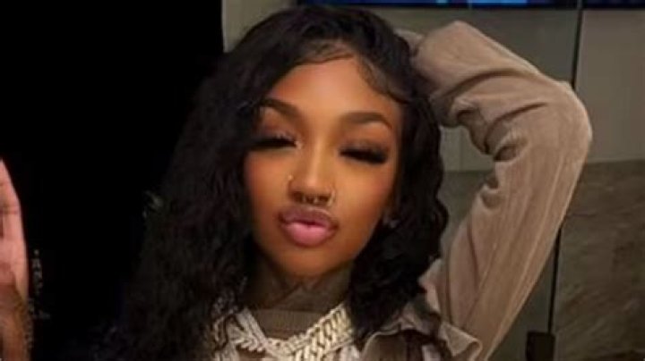 Enchanting Rapper ·