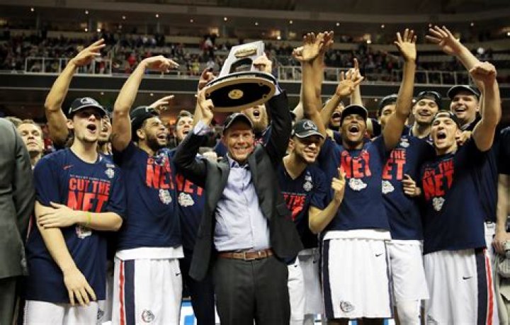 Exploring The Truth About Mark Few Height