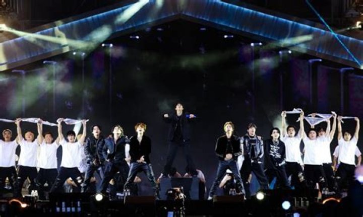 Fans curious as BTS Jungkook and the SEVEN crew fly to Budapest along with BigHit Music's Director o
