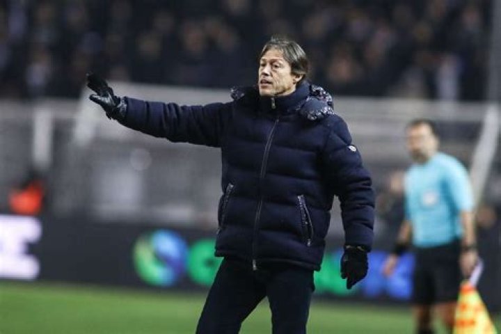 Former Argentina man Matias ALMEYDA confirms interest in Costa Rica job