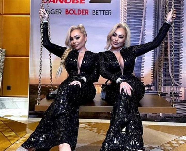 How Old Are Stacey And Darcey?