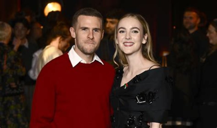 Iain De Caestecker Parents: Meet Linda de Caestecker