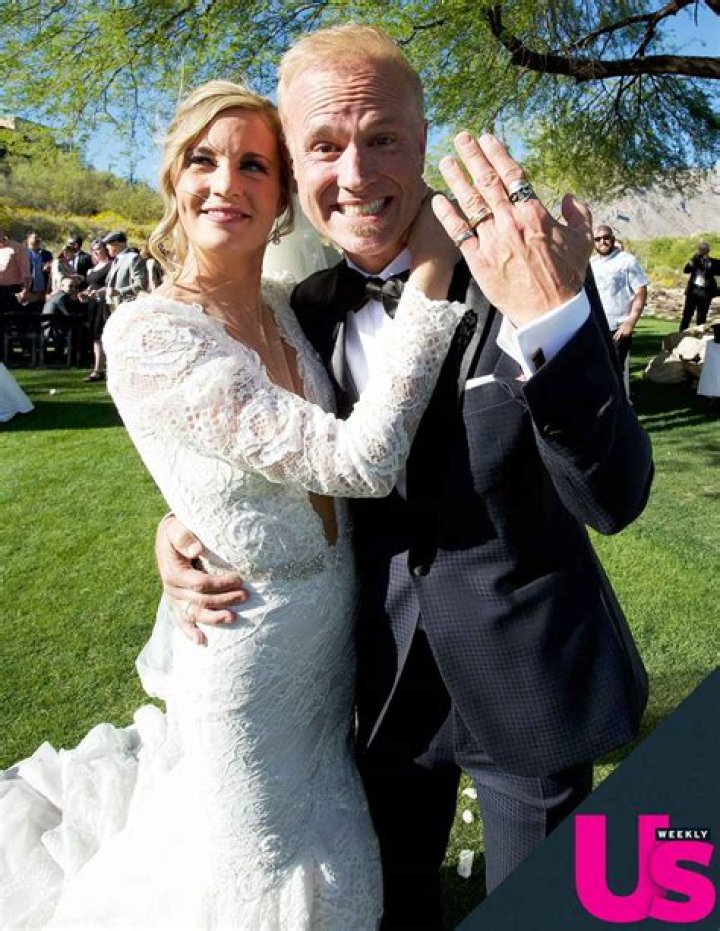 Is George Gray Married?