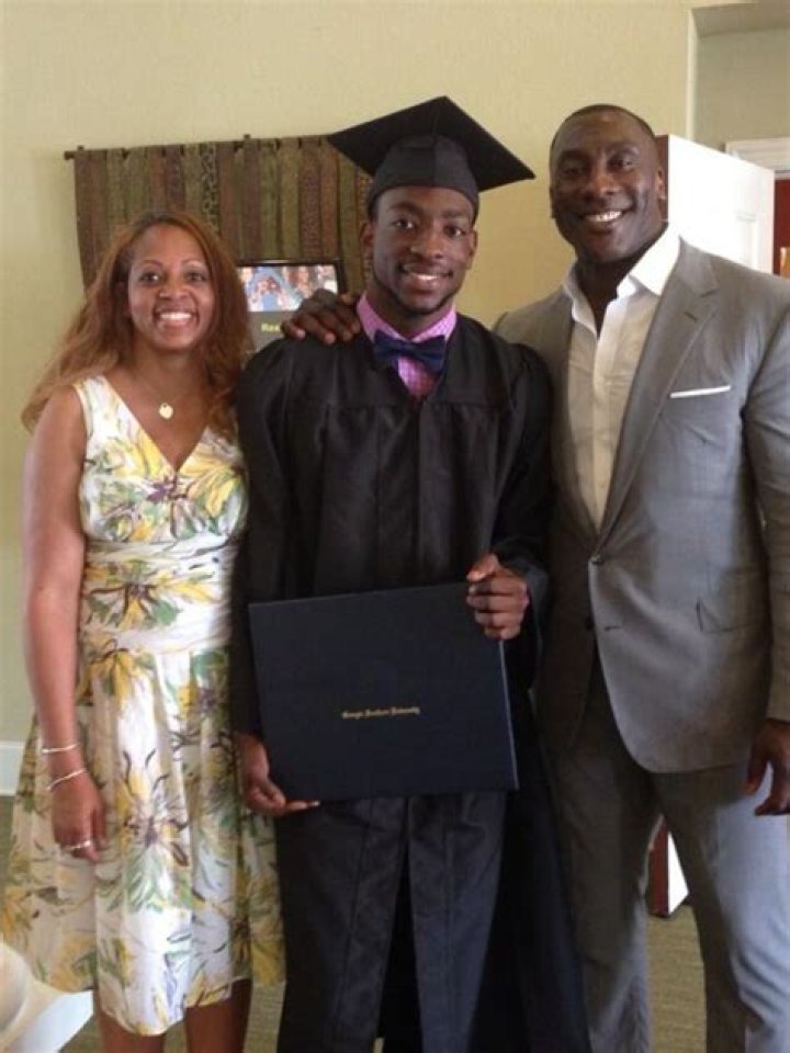 Is Shaedon Sharpe Related To Shannon Sharpe? Family Links Explained ·