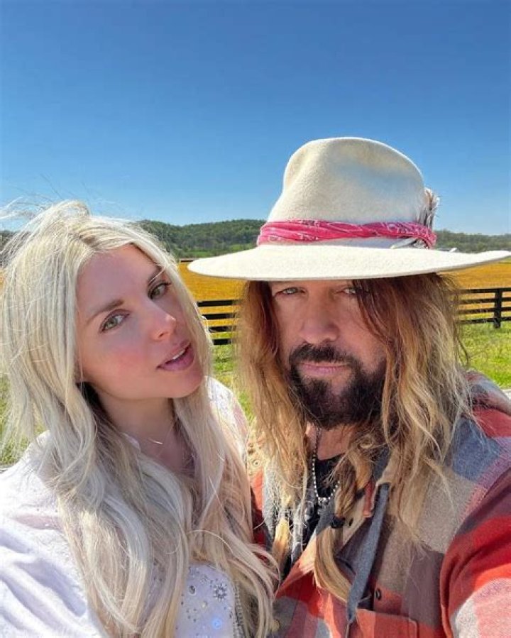 Johanna Rosie Hodges Hannah Montana: The Truth Behind the Rumors