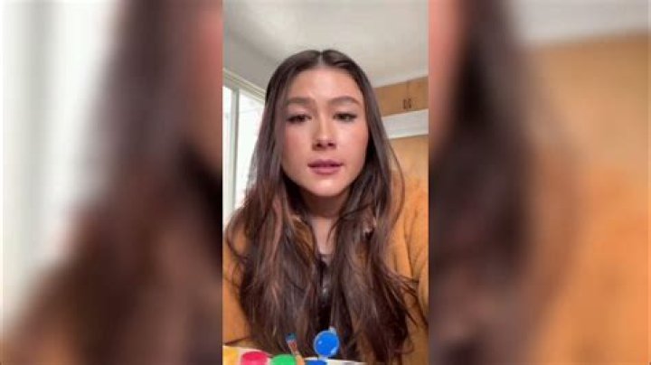 Kirsten Titus (Pepperonimuffin) Instagram flash story, reddit leak pics Bio, History, Age, Weigh
