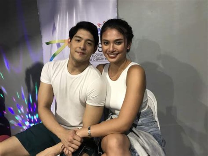 Klea Pineda And Jeric Gonzales's Enduring Love Story