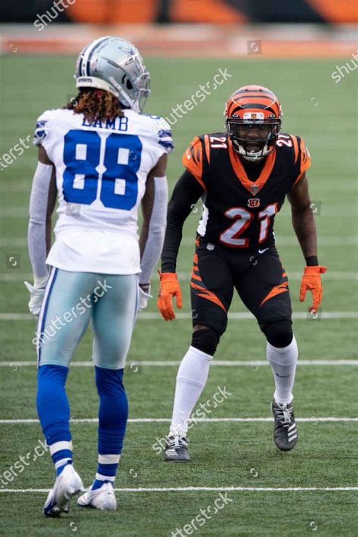 Mackensie Alexander ·