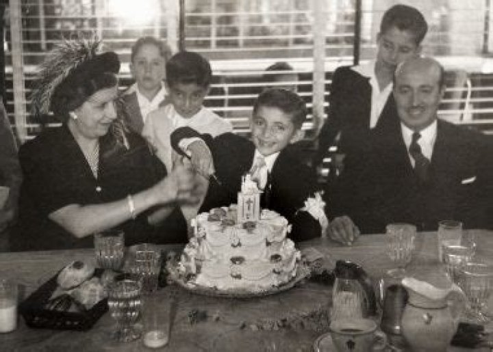 Mario Molina Age Family Siblings Childhood Life Events