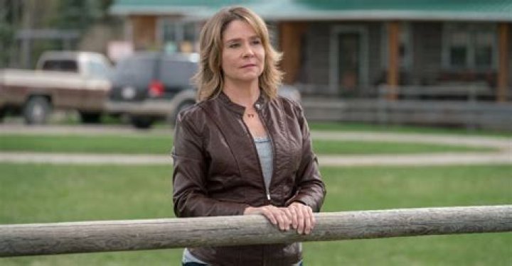 Megan Follows (Anne of Green Gables) Wiki Bio, husband, children