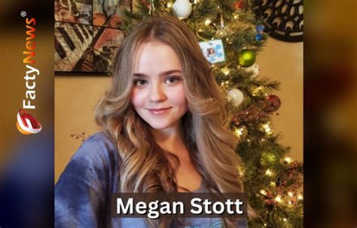 Megan Stott - Bio, Age, Wiki, Facts and Family ·