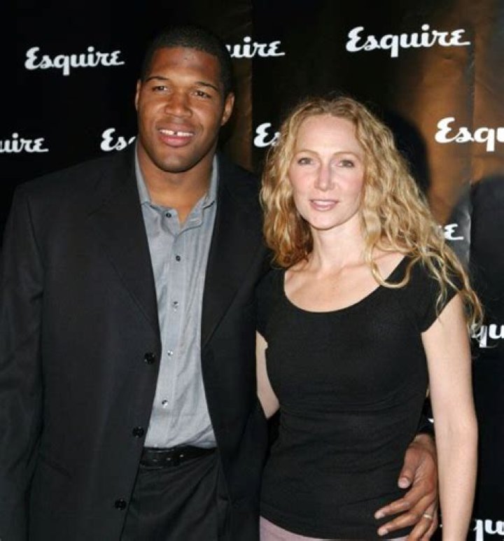 Michael Strahan's ex-wife Jean Muggli Wiki, Relationships, Twin Daughters, Net Worth, Age