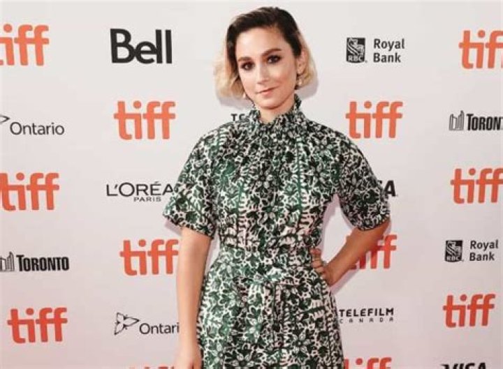 Molly Ephraim Wiki, Biography, Age, Height, Boyfriend, Instagram, Net Worth 2021