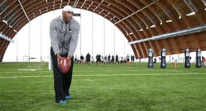 NFL's Bucky Brooks Married Status, Find Out If He Has Wife Or Not