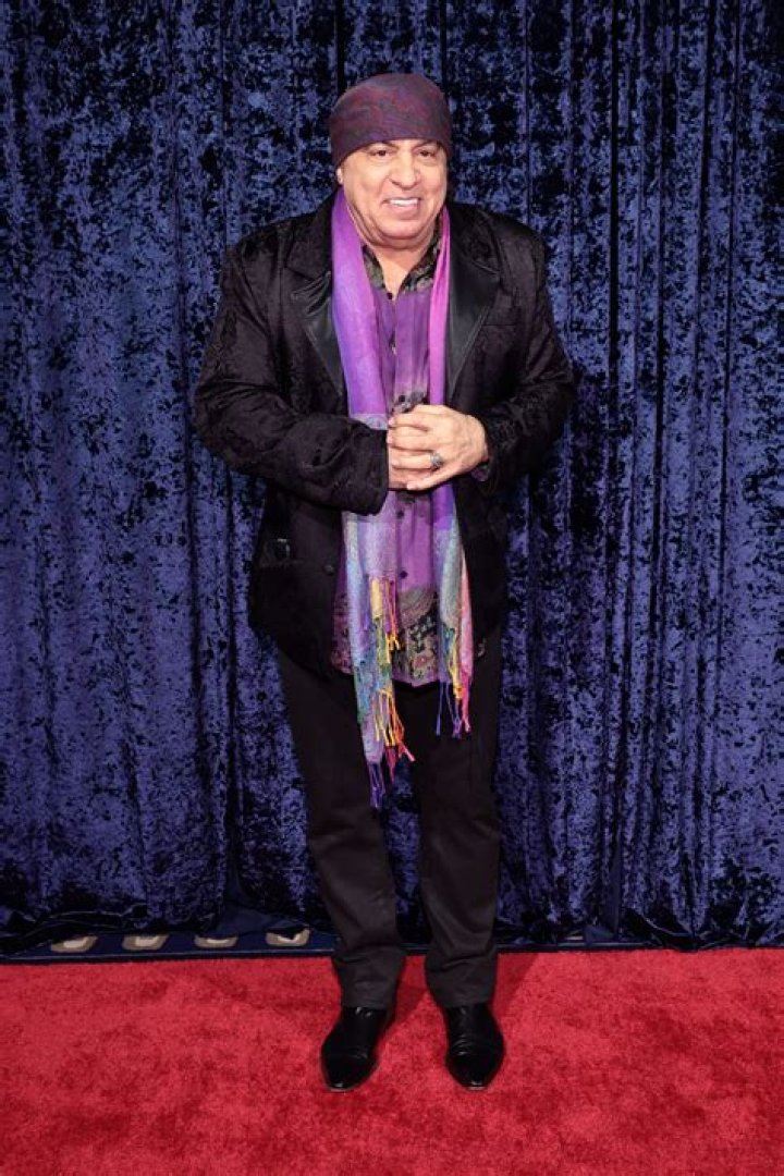 Steven Van Zandt - Bio, Age, net worth, height, Wiki, Facts and Family