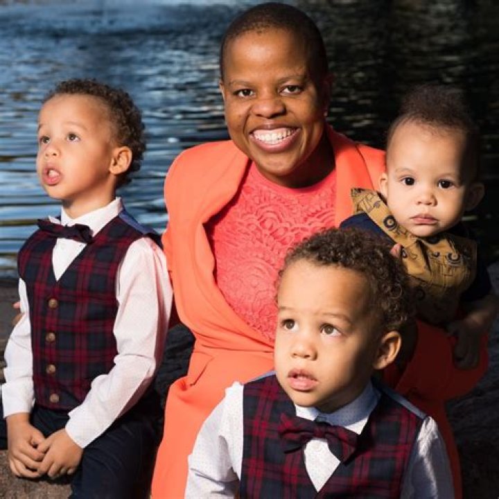 Trent Williams Is A Father Of Three Kids, Wife Family And Net Worth