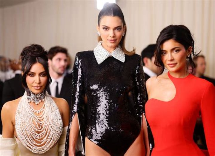 Unveiling The Power Of Natural Beauty: The Kardashians' Makeup-Free Revolution