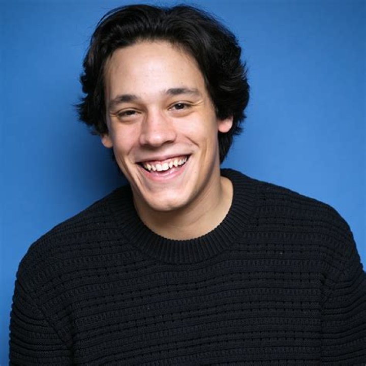 Unveiling Troy Bond's Comedic Genius: Explore His Wikipedia Secrets