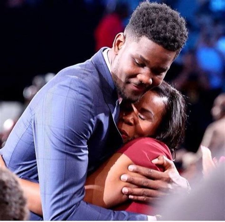 Who Are Deandre Ayton Parents? Meet His Father Alvin Ayton And Mother Andrea Ayton ·