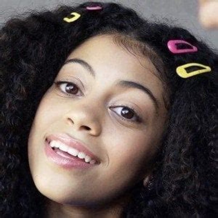 ZestDash | Arica Himmel - Age, Family, Bio