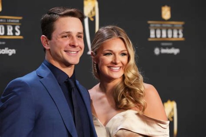 ZinBlog | Is Brock Purdy Engaged